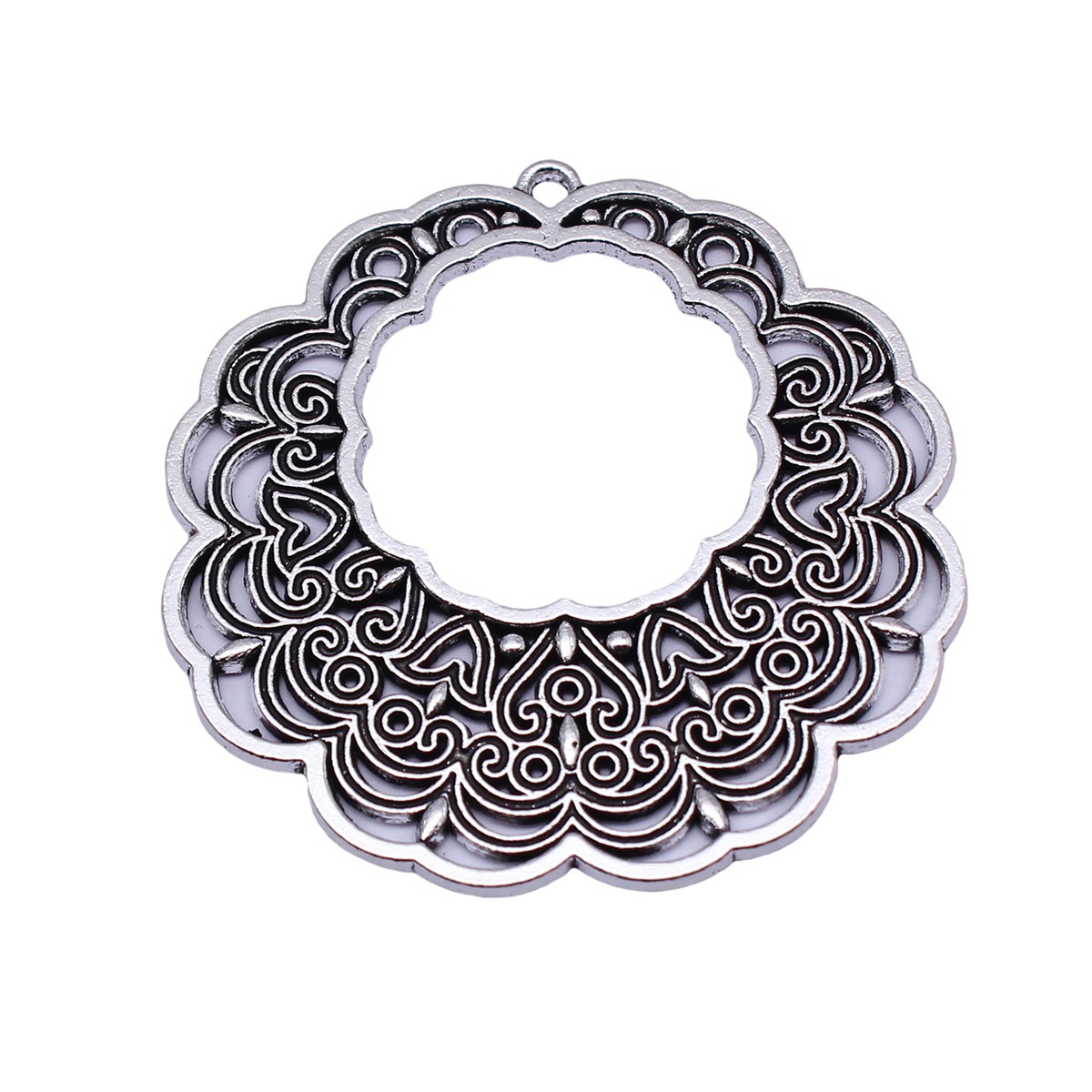 Boho Ethnic Mandala Pendant Fl - Vintage Fashion Blog review and price