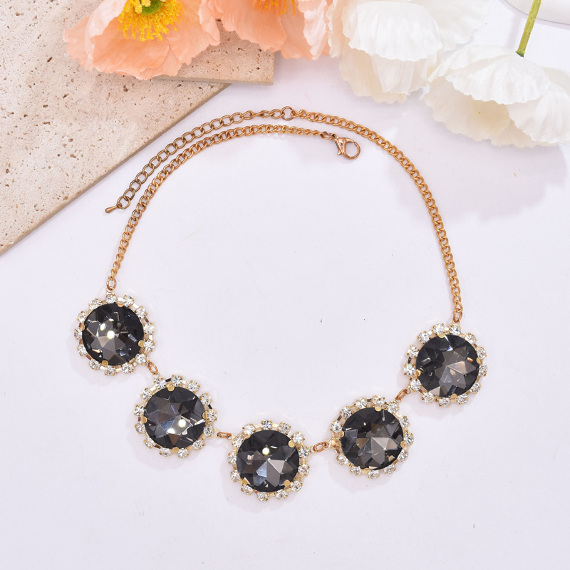 Women Vintage Diamond Inlay Ne - Vintage Fashion Vogue review and price