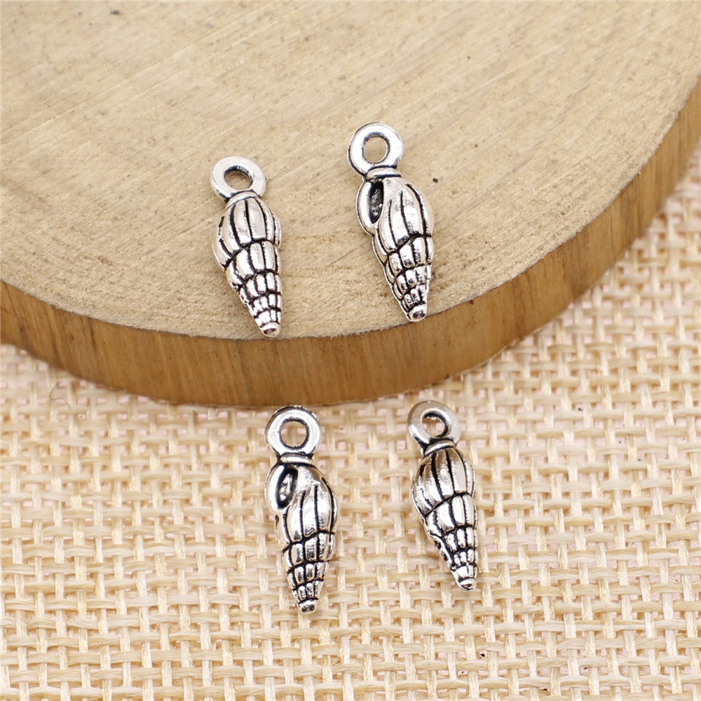 WYSIWYG 20pcs 5x14mm 2 Colors  - Vintage Fashion Blog review and price