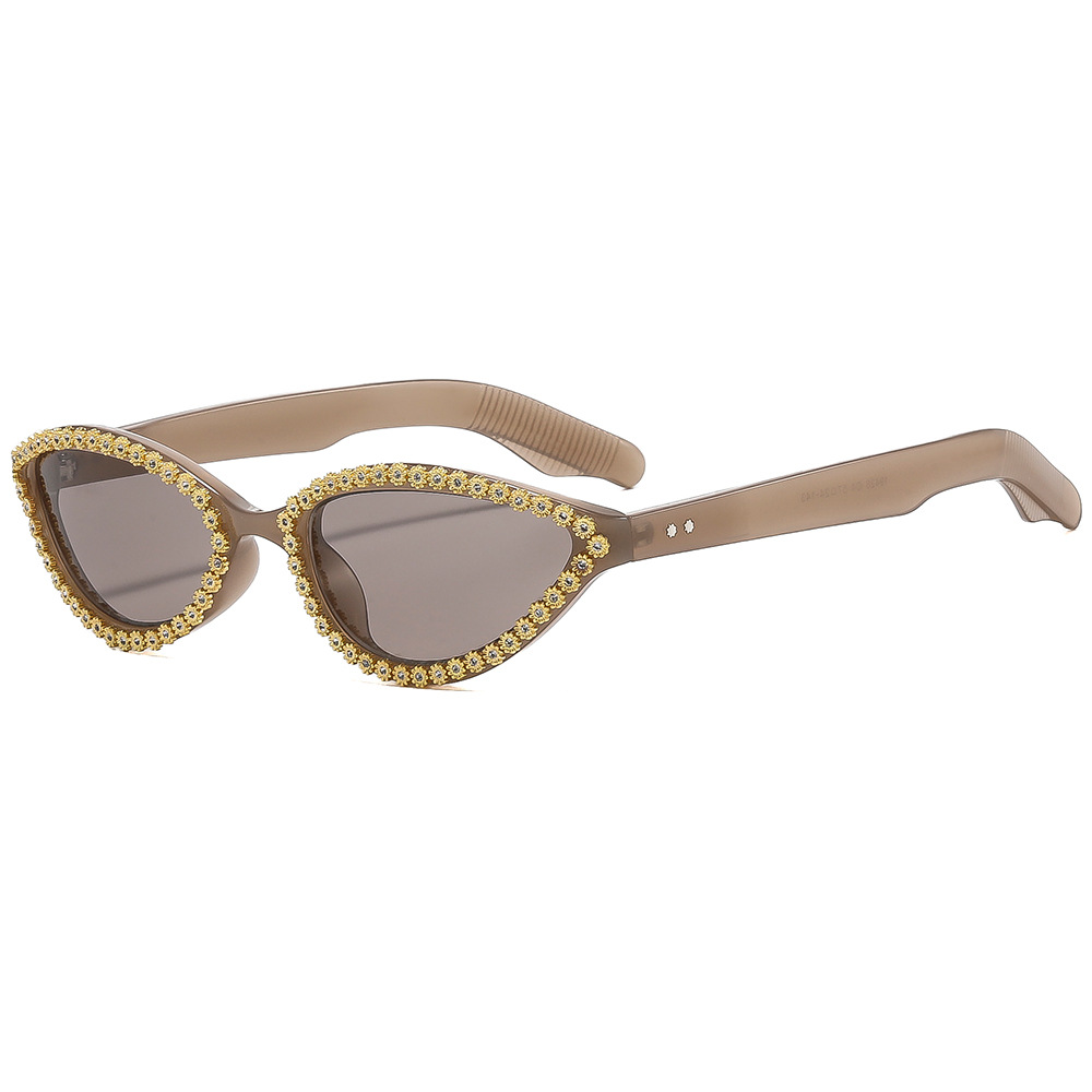 Retro Small Cat Eye Sunglasses - Vintage Fashion Club Photos review and price